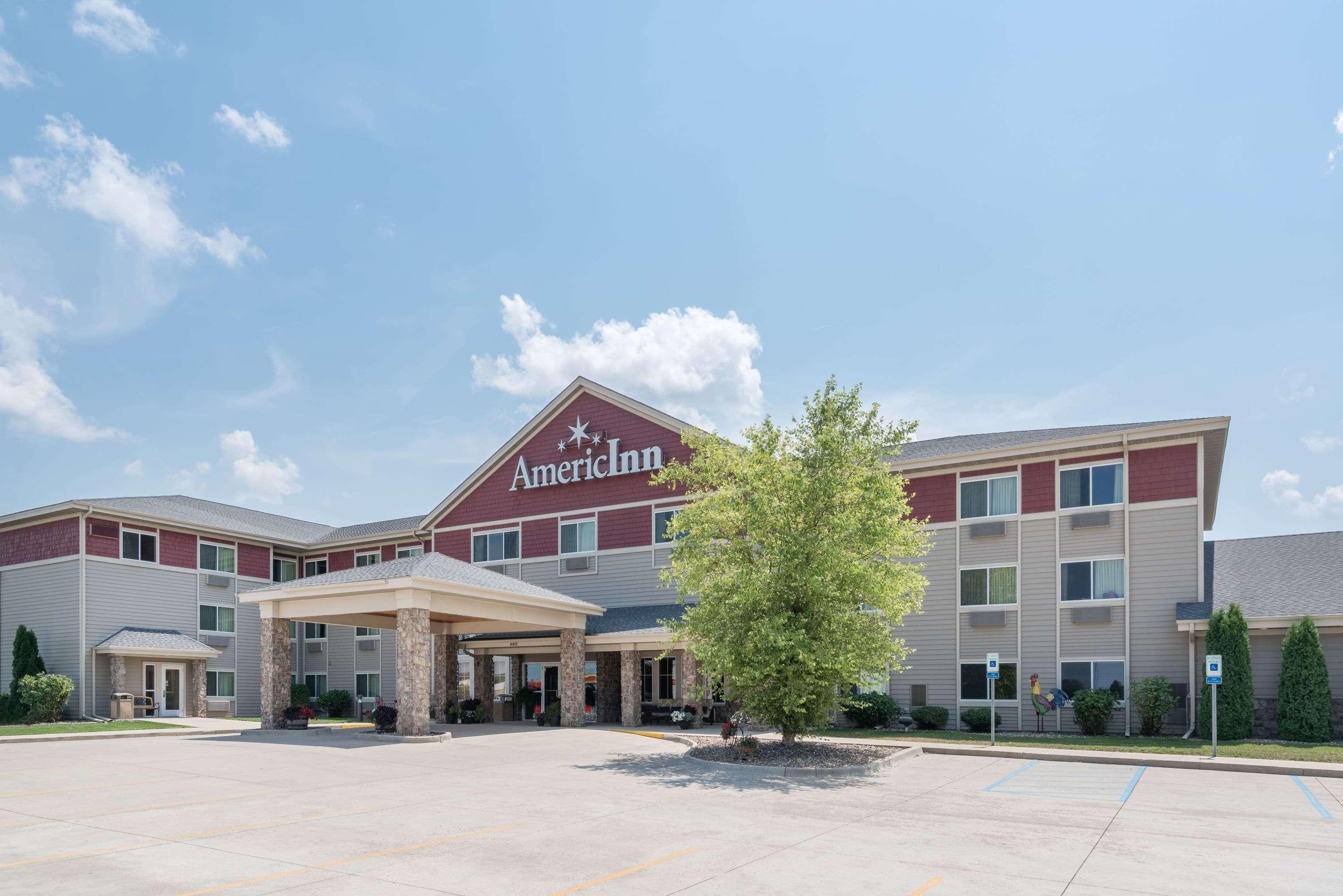 Americinn By Wyndham Newton Zewnętrze zdjęcie